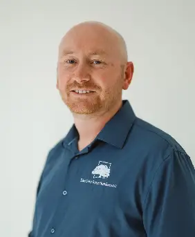 <h4>Daniel Richardson</h4><small>Live Oak Home Builders</small>